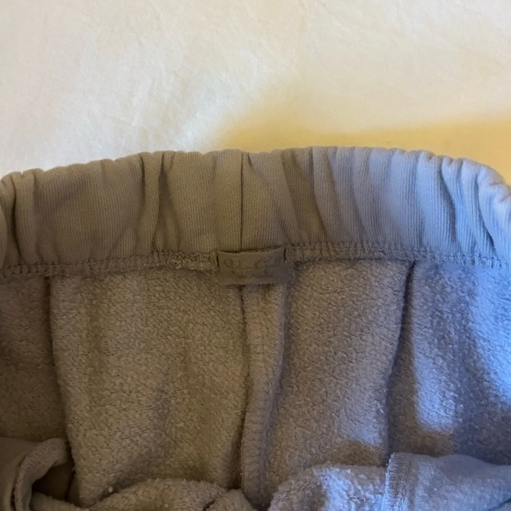 Brandy Melville Joggers - Picture 3 of 3
